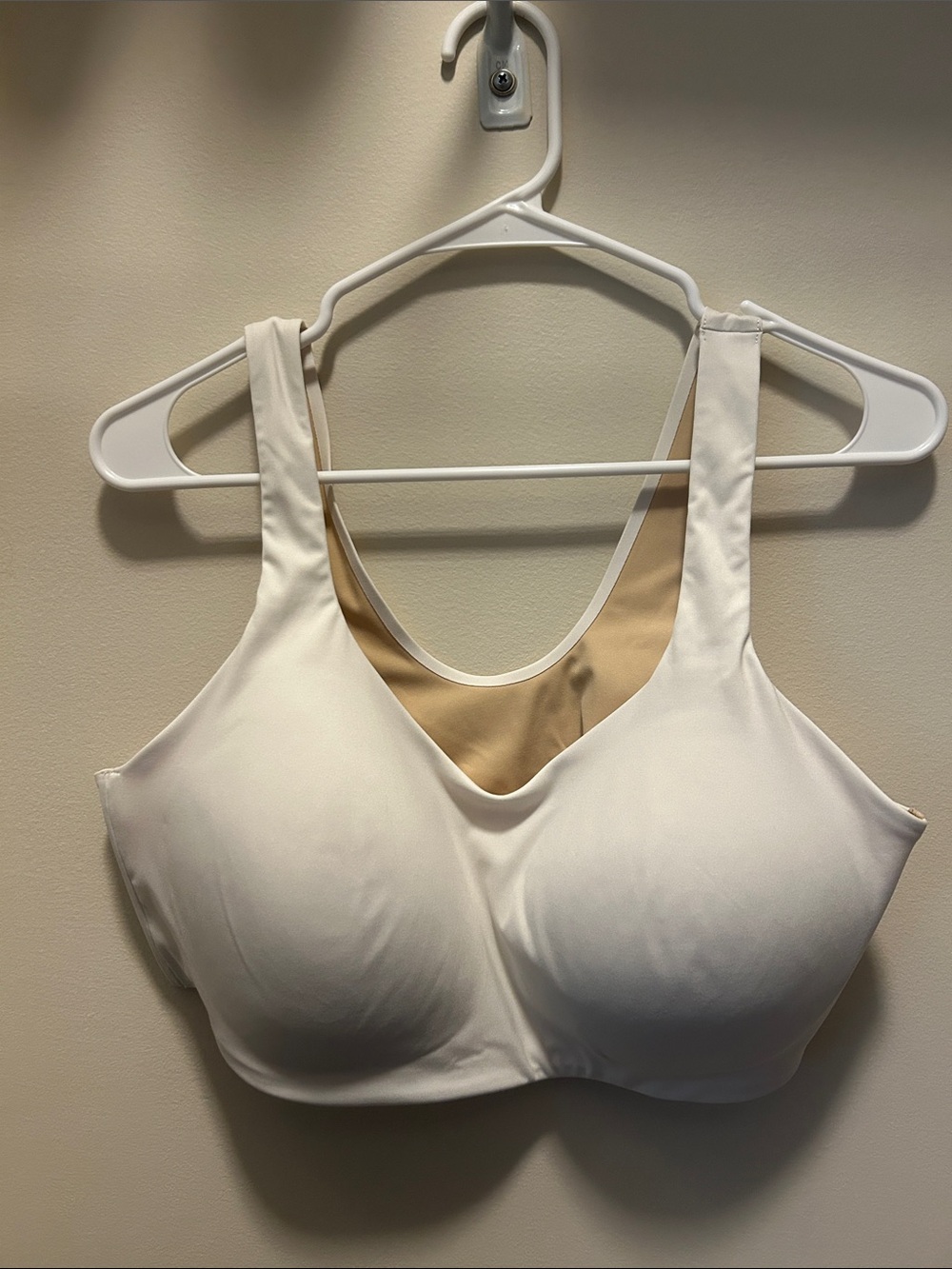HUUG Daily Embrace bra. Worn once (realized XXL is not the right size for me)